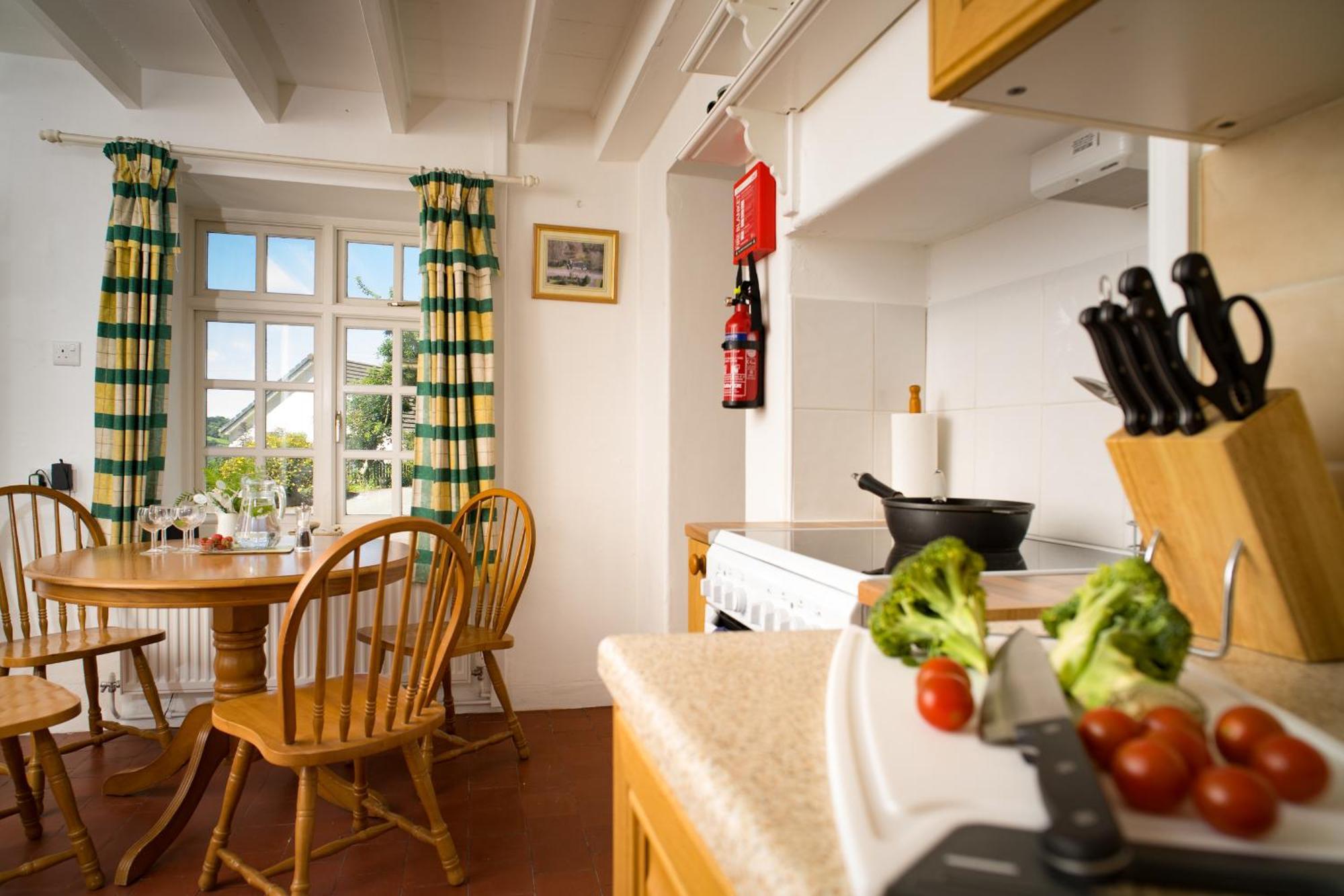 Garden Cottage นิวแคสเซิลเอมลิน ภายนอก รูปภาพ